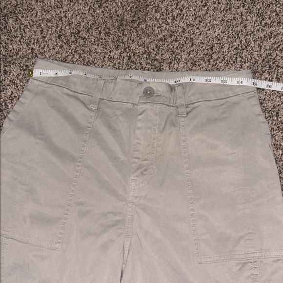 VUORI Anza Twill Pant in Talc - Picture 7 of 11